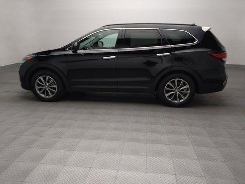 Used 2019 Hyundai Santa Fe XL SE FWD image 3
