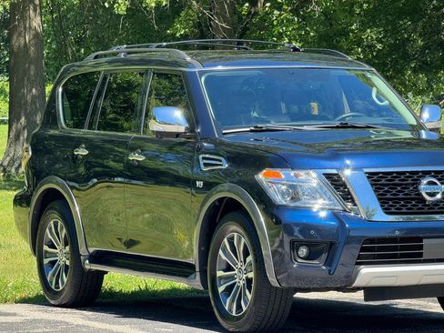 Used 2018 Nissan Armada SL w/ Moonroof Package AWD/4WD image 19