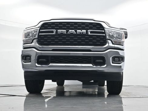 Used 2024 RAM 2500 Big Horn AWD/4WD image 36