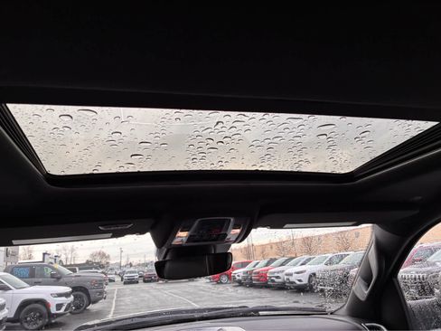 Used 2022 RAM 1500 Laramie w/ Bed Utility Group image 17