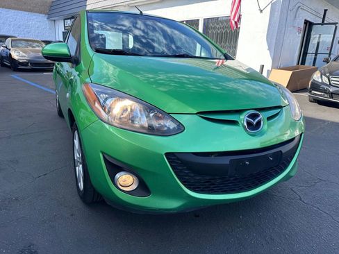 Used 2013 MAZDA MAZDA2 Touring image 11
