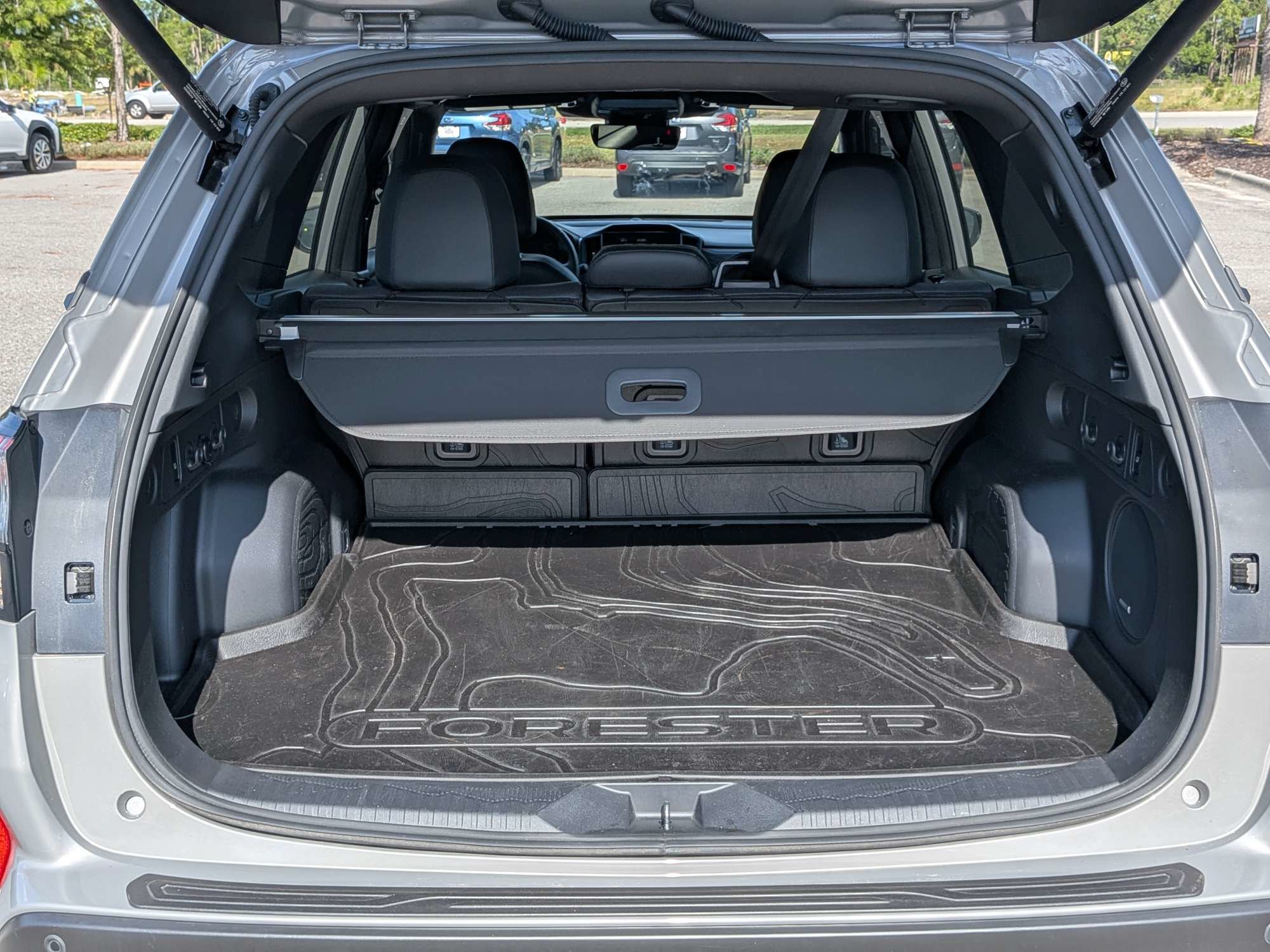 Used 2025 Subaru Forester Limited w/ Protection Package AWD/4WD image 12