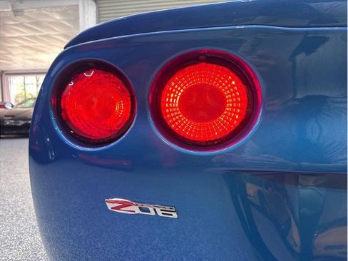 Used 2008 Chevrolet Corvette Z06 RWD image 7