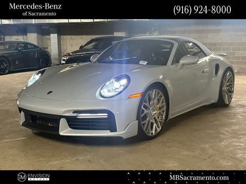 Used 2024 Porsche 911 image 1