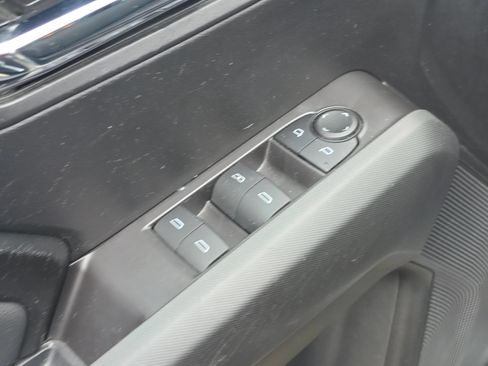 Used 2024 GMC Canyon Elevation w/ Convenience Package RWD image 23