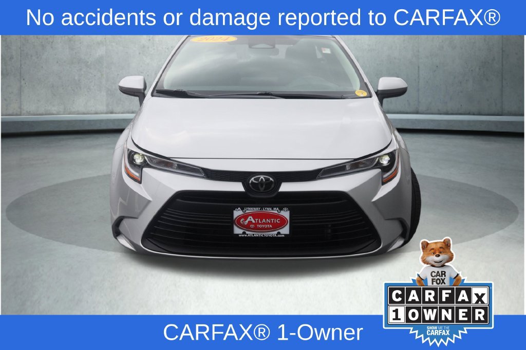 Used 2024 Toyota Corolla LE FWD image 2