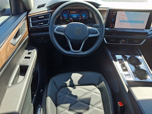 New 2026 Volkswagen Atlas SE AWD/4WD image 7