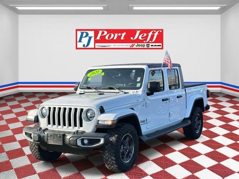 Certified 2021 Jeep Gladiator Overland w/ Popular Equipment Package image 1