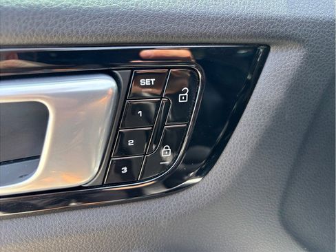 Used 2019 Porsche Cayenne S AWD/4WD image 26