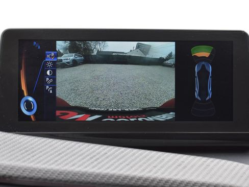 Used 2017 BMW i8 AWD/4WD image 40