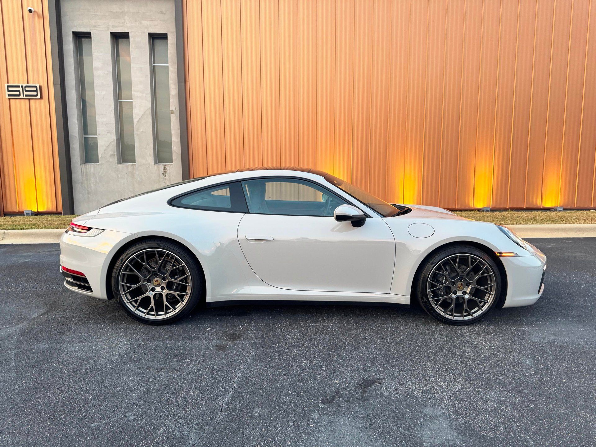 Used 2021 Porsche 911 Carrera image 5