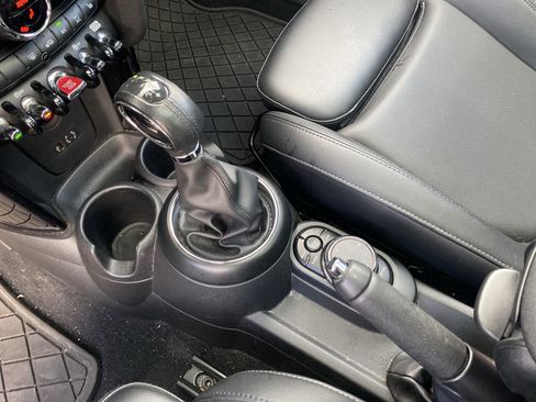 Used 2018 MINI Cooper S image 30