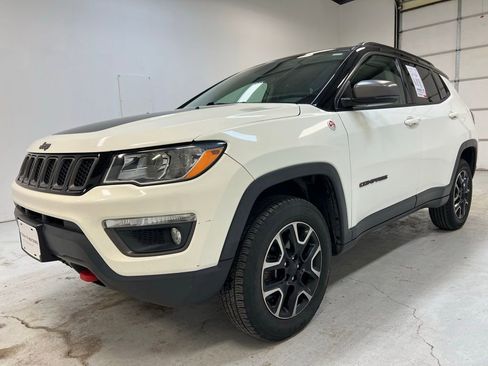Used 2019 Jeep Compass Trailhawk image 11