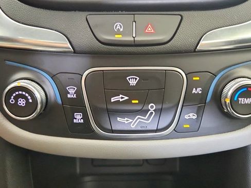 Used 2024 Chevrolet Equinox LS w/ LPO, Floor Liner Package FWD image 19