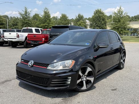 Used 2015 Volkswagen GTI S FWD image 9