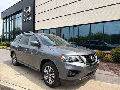 Used 2020 Nissan Pathfinder SL
