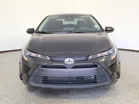 Used 2026 Toyota Corolla LE FWD image 3