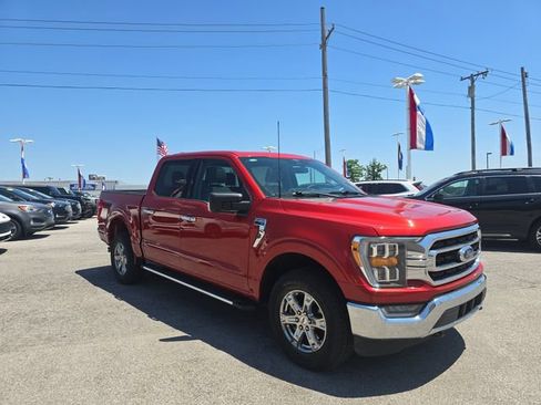Used 2023 Ford F150 XLT w/ Equipment Group 302A High AWD/4WD image 3
