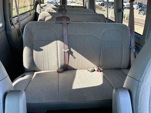 Used 2023 Chevrolet Express 3500 LS image 20