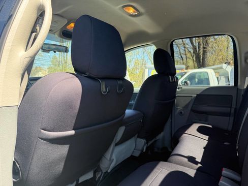 Used 2006 Dodge Ram 1500 Truck SLT image 13