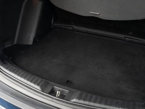 Used 2020 Honda CR-V Touring image 13