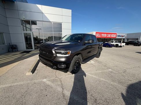 Used 2023 RAM 1500 Big Horn image 3