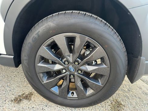 Used 2025 Subaru Outback Onyx Edition XT w/ Popular Package #2 image 31