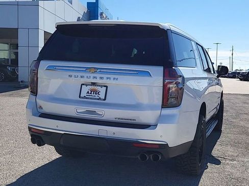 Used 2024 Chevrolet Suburban Premier image 7