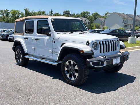Used 2021 Jeep Wrangler Unlimited Sahara AWD/4WD image 7