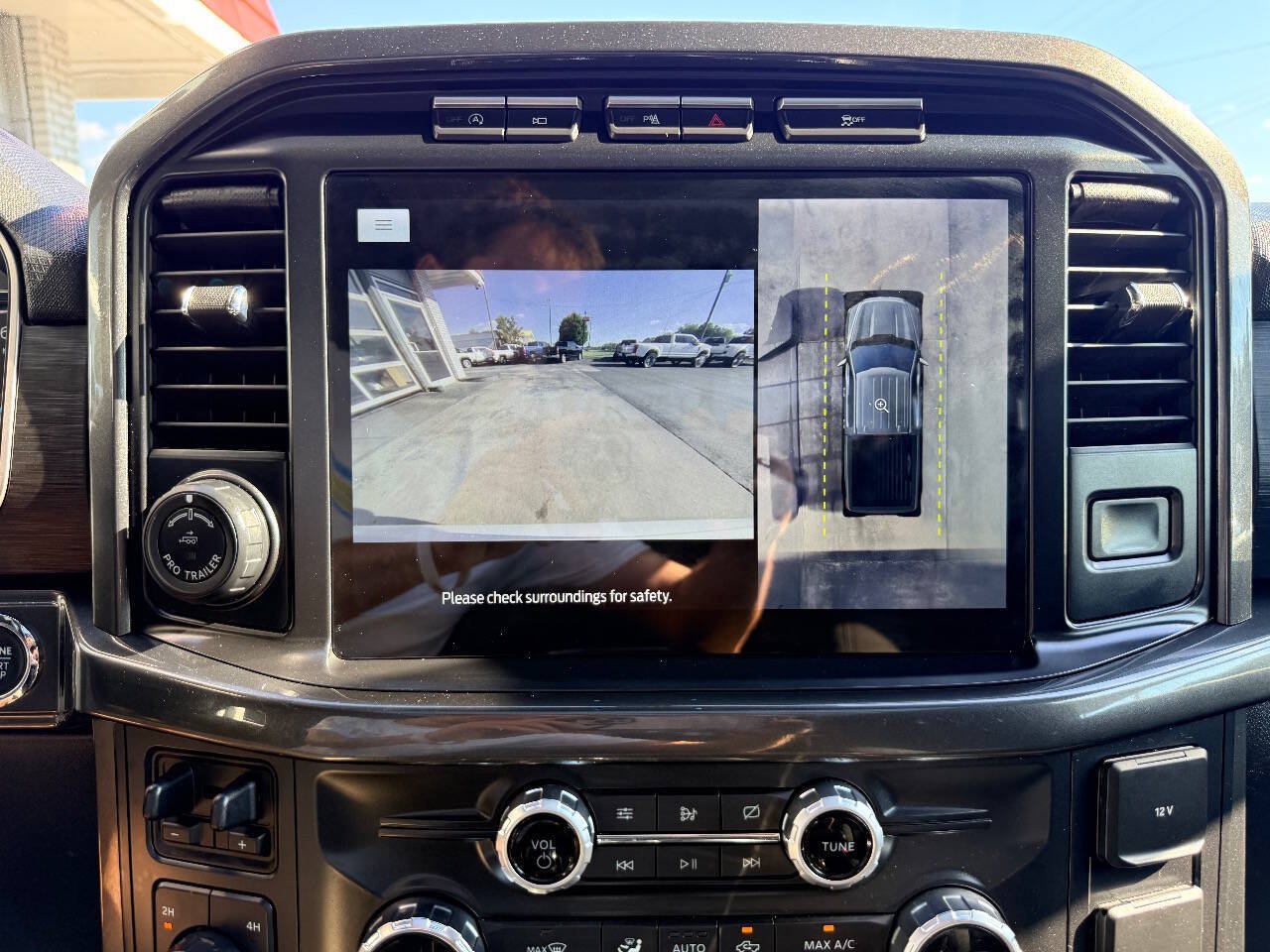 Used 2021 Ford F150 XLT w/ Equipment Group 302A High AWD/4WD image 28