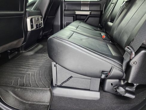 Used 2020 Ford F350 Lariat image 31