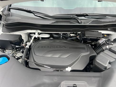 Certified 2025 Honda Ridgeline TrailSport+ image 34