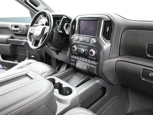 Used 2020 GMC Sierra 1500 AT4 w/ Off-Road Performance Package AWD/4WD image 38