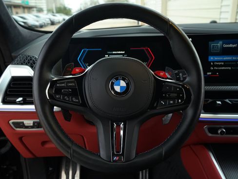 Used 2023 BMW XM image 14