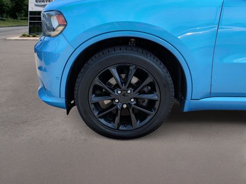 Used 2018 Dodge Durango R/T w/ Technology Group AWD/4WD image 11