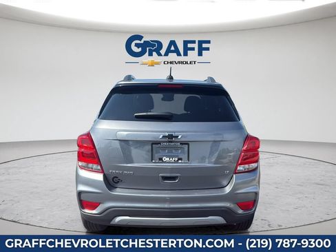 Used 2020 Chevrolet Trax LT w/ LT Convenience Package AWD/4WD image 6