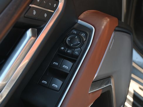 Used 2026 GMC Sierra 2500 Denali Ultimate w/ Max Trailering Package image 32