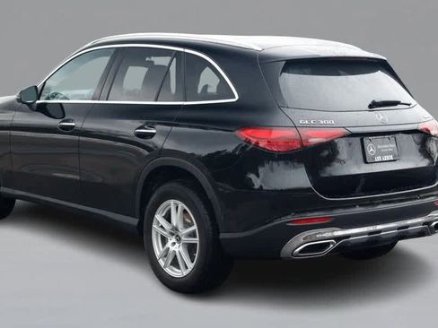 Certified 2025 Mercedes-Benz GLC 300 4MATIC image 7