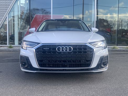 Used 2023 Audi A8 L 3.0T image 6