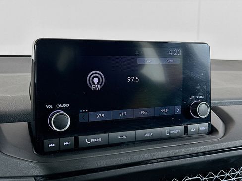 Used 2023 Honda Accord EX image 19