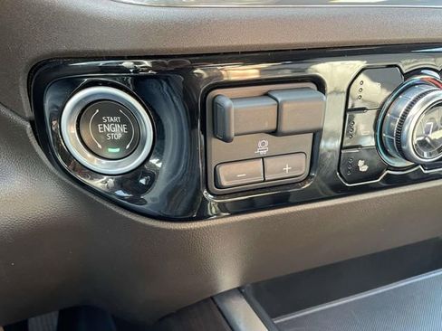 Certified 2024 GMC Sierra 1500 SLT w/ SLT Premium Plus Package image 24