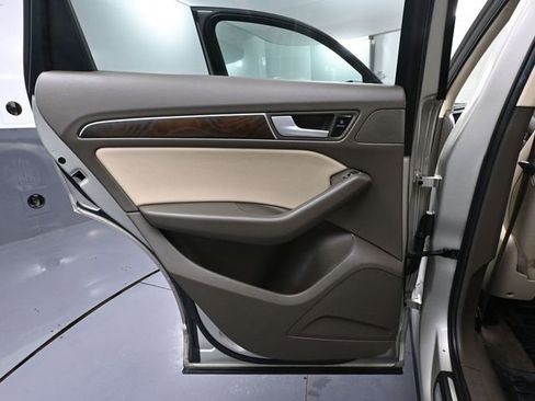 Used 2014 Audi Q5 2.0T Premium Plus w/ Premium Plus Package image 33