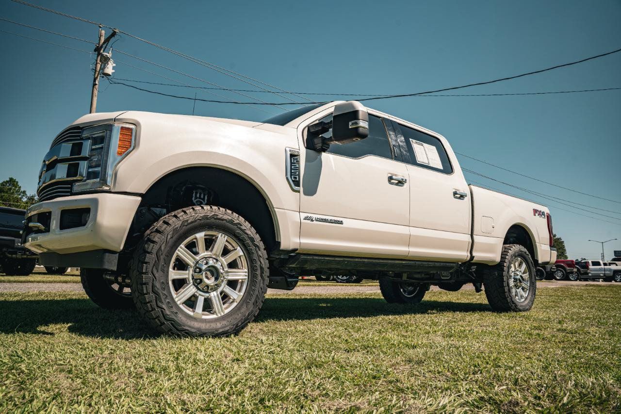 Used 2019 Ford F250 Limited w/ FX4 Off-Road Package AWD/4WD image 34