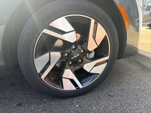Used 2023 Kia Soul GT-Line FWD image 5