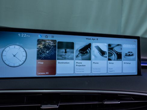 Used 2026 Genesis GV70 2.5T Select image 25