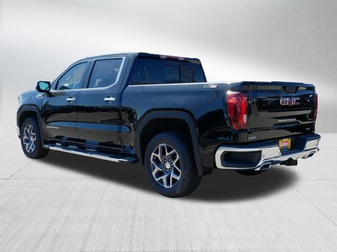New 2026 GMC Sierra 1500 SLT w/ SLT Premium Plus Package AWD/4WD image 2
