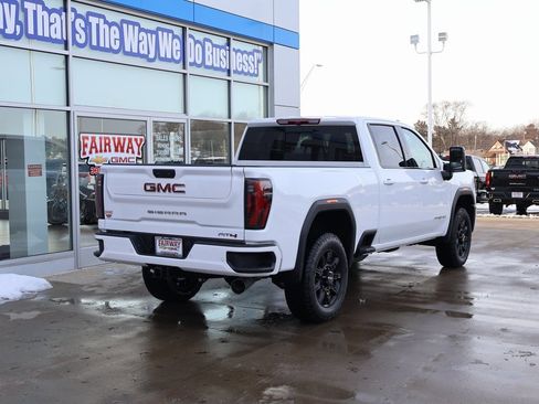 New 2026 GMC Sierra 2500 AT4 image 3