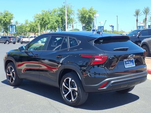 Used 2025 Chevrolet Trax RS w/ Driver Confidence Package FWD image 6