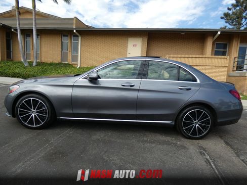 Used 2019 Mercedes-Benz C 300 Sedan image 14