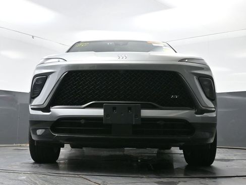 Used 2025 Buick Enclave Sport Touring AWD/4WD image 27